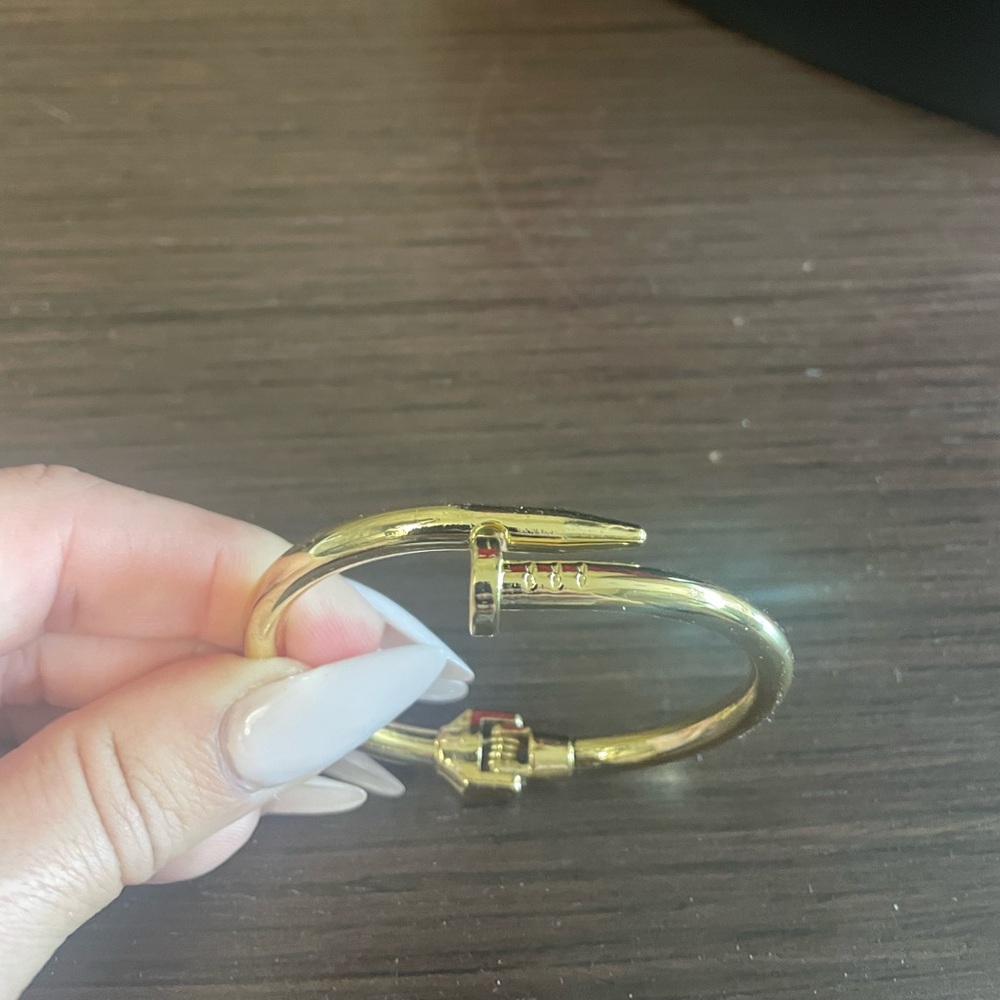 NAIL BRACELET - Picture 2 of 6